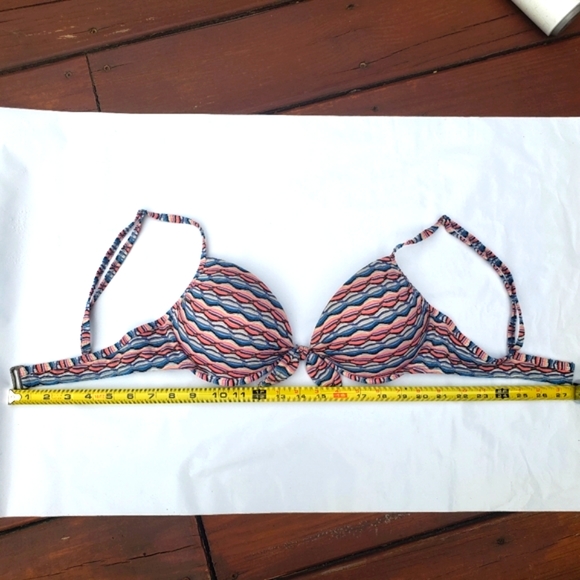 True Craft Waves Bikini Set - Size Large (Excellent Condition) - Picture 5 of 15